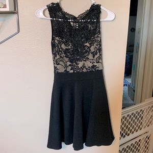 Windsor black beige lace dress XS